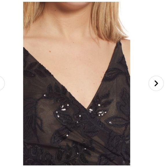 Dress the Pop Giulia Sequin Bodice Crepe Sheath - Picture 3 of 15